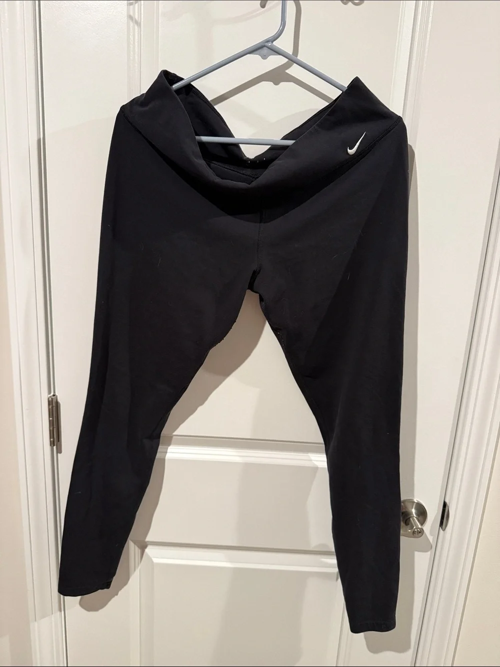 Nike Black Women’s Performance Leggings with White Swoosh